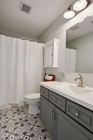 $380,000 | 2174 Centerview Lane, Mound, MN 55364