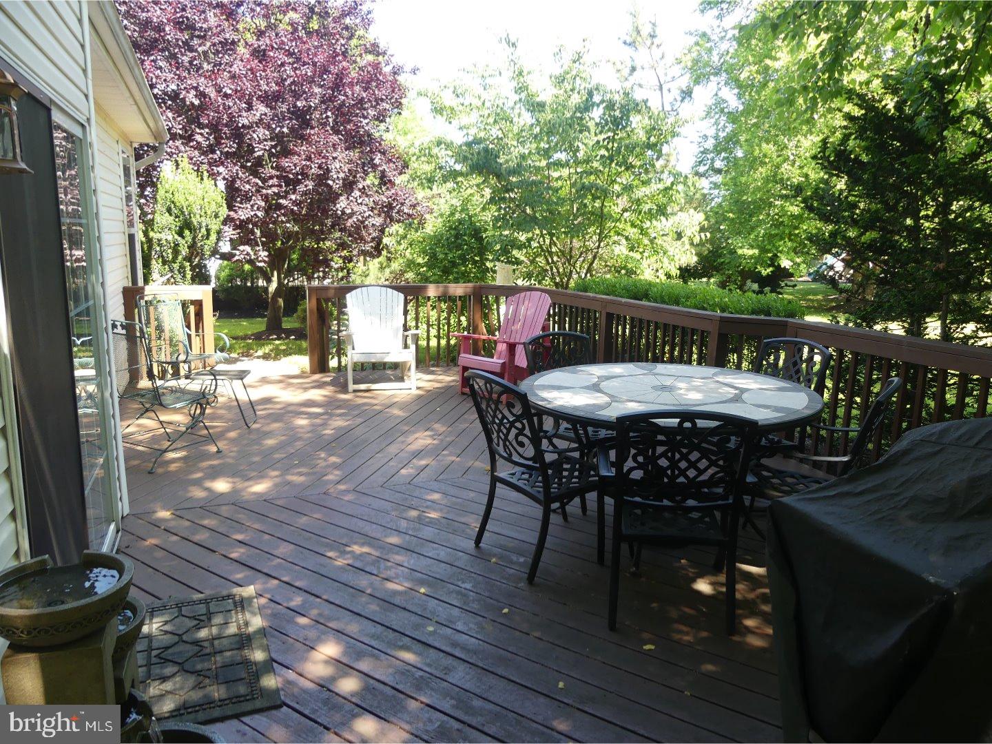 12 Long Meadow Road Royersford, PA 19468 - Photo 7 of 24 Deck