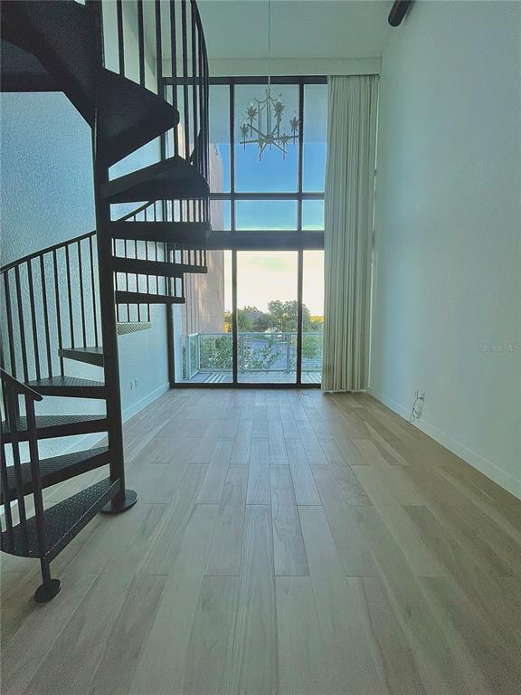 150 East Robinson Street, Unit 2A6 Orlando, FL 32801 - Photo 7 of 33 a view of entryway