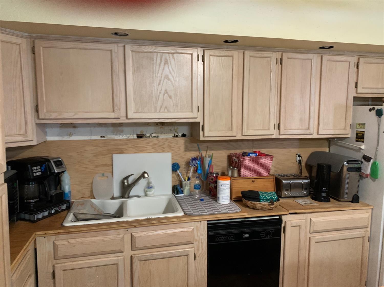 1862 Springdale Road Cincinnati, OH 45231 - Photo 6 of 11 Gallery Image 6