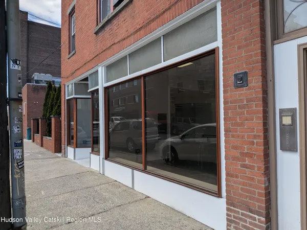 $1,800 | 3 Cedar Street, Kingston, NY 12401