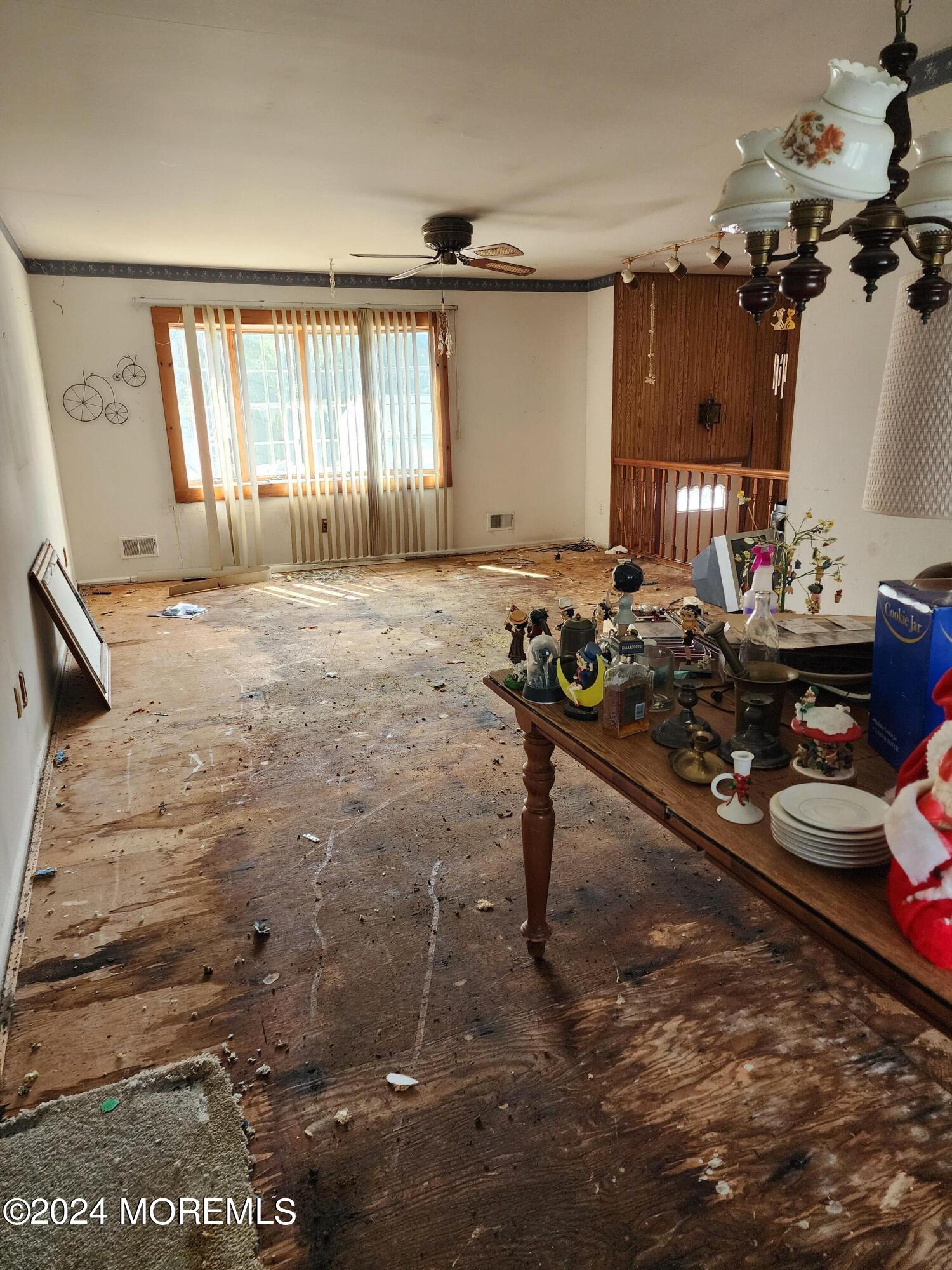 326 Emberly Road Brick, NJ 08723 - Photo 18 of 20 20240728_100708 (1)