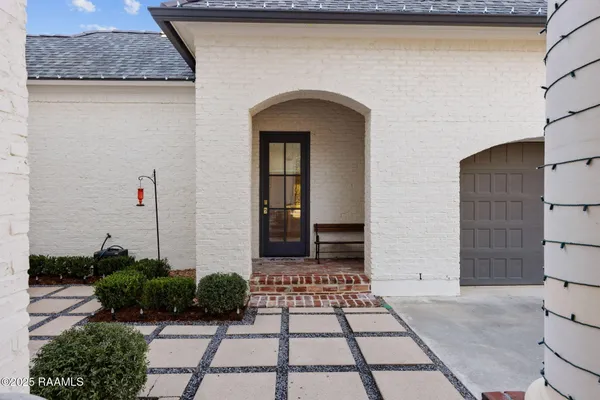 $1,625,000 | 101 Kingfisher Drive, Lafayette, LA 70508
