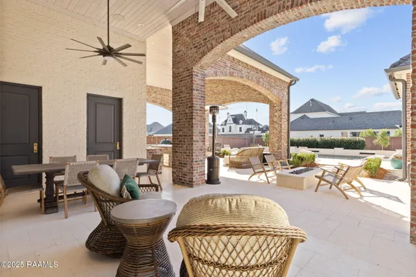 $1,625,000 | 101 Kingfisher Drive, Lafayette, LA 70508