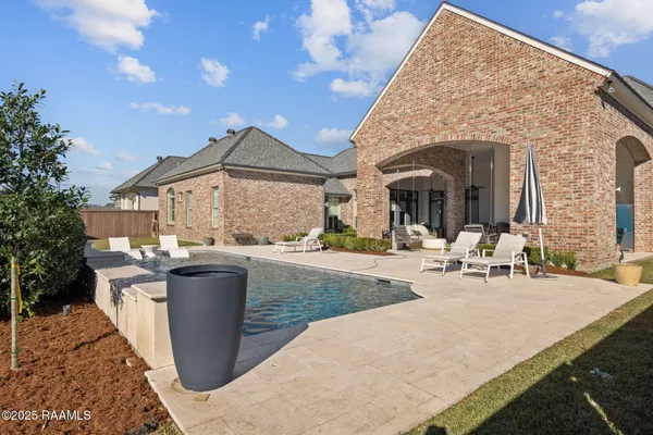 $1,625,000 | 101 Kingfisher Drive, Lafayette, LA 70508
