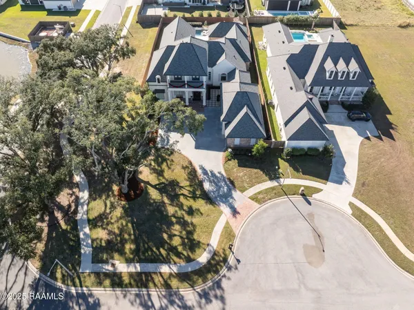 $1,625,000 | 101 Kingfisher Drive, Lafayette, LA 70508
