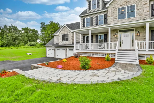 $1,150,000 | 2 Warren's Way, Brookline, NH 03033