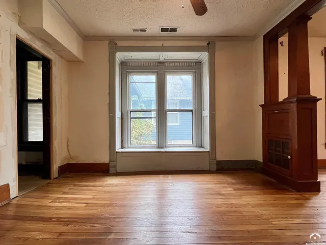 $149,900 | 1220 New York Street, Lawrence, KS 66044