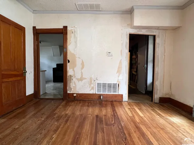 $149,900 | 1220 New York Street, Lawrence, KS 66044