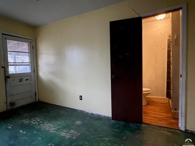 $149,900 | 1220 New York Street, Lawrence, KS 66044