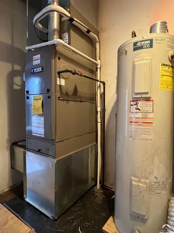 $149,900 | 1220 New York Street, Lawrence, KS 66044