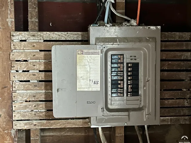 $149,900 | 1220 New York Street, Lawrence, KS 66044