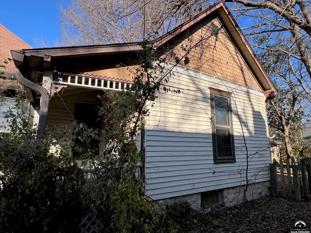 $149,900 | 1220 New York Street, Lawrence, KS 66044