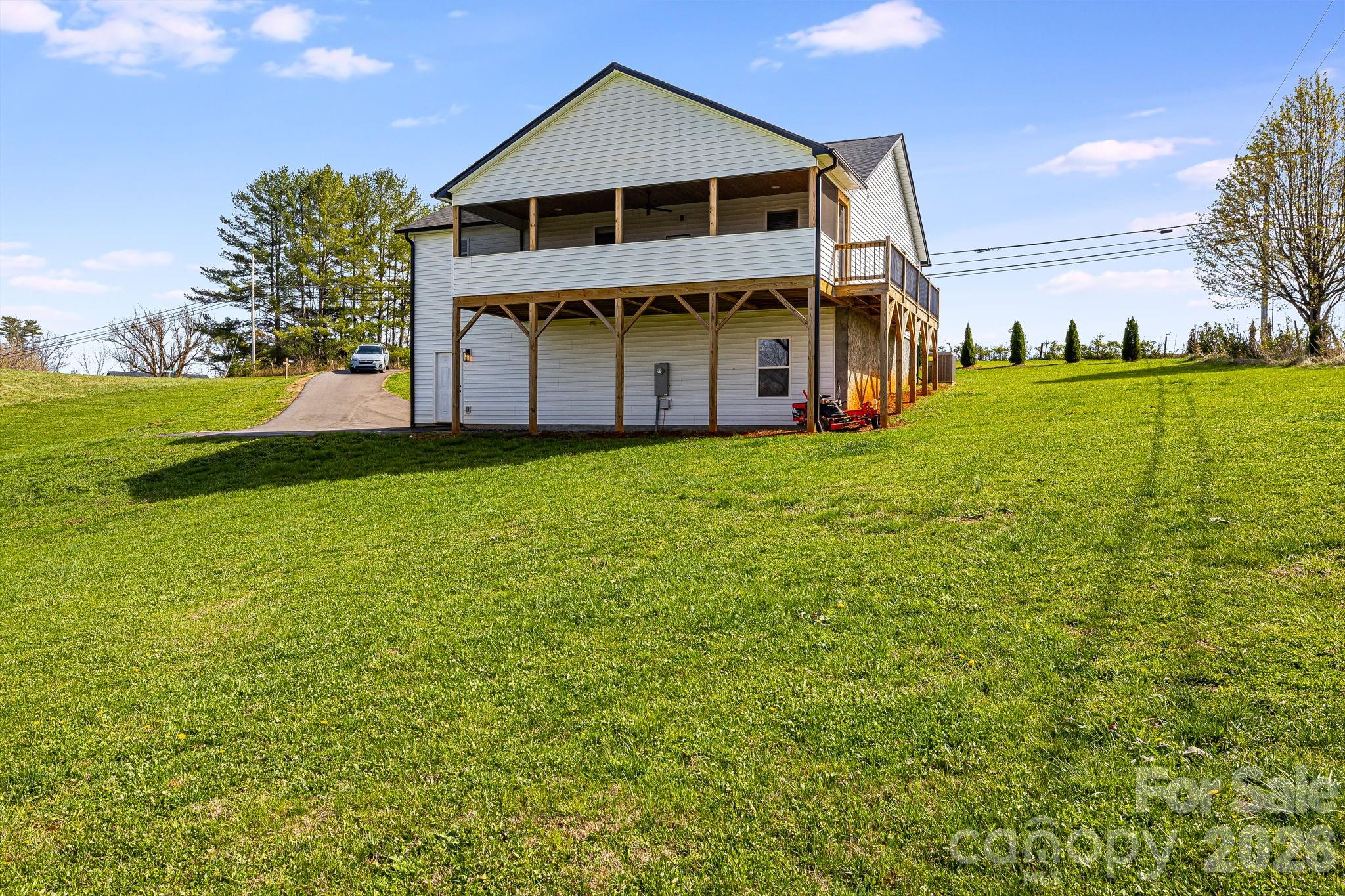 1021 Alexander Road Leicester, NC 28748 - Photo 32 of 35