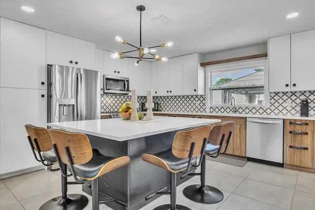 $999,900 | 9716 28th Street East, Parrish, FL 34219