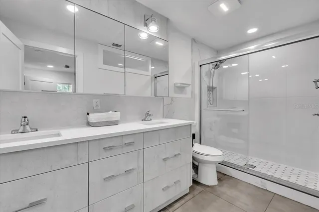 $999,900 | 9716 28th Street East, Parrish, FL 34219