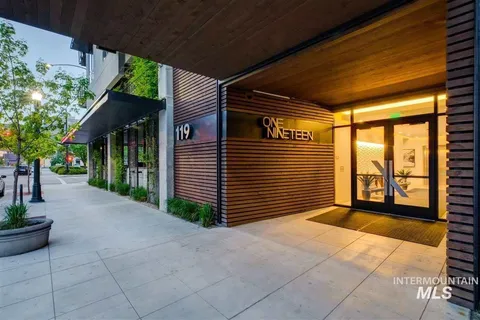 $1,742,000 | 119 South 10th Street, Unit 605, Boise, ID 83702