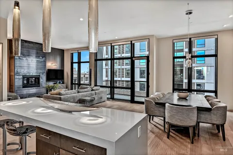 $1,742,000 | 119 South 10th Street, Unit 605, Boise, ID 83702