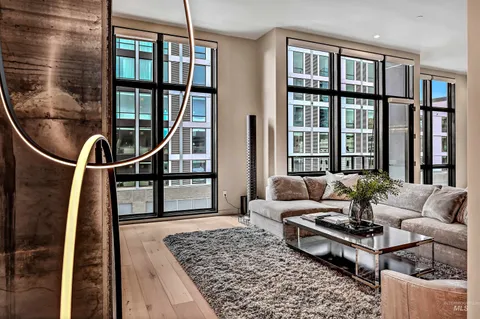 $1,742,000 | 119 South 10th Street, Unit 605, Boise, ID 83702