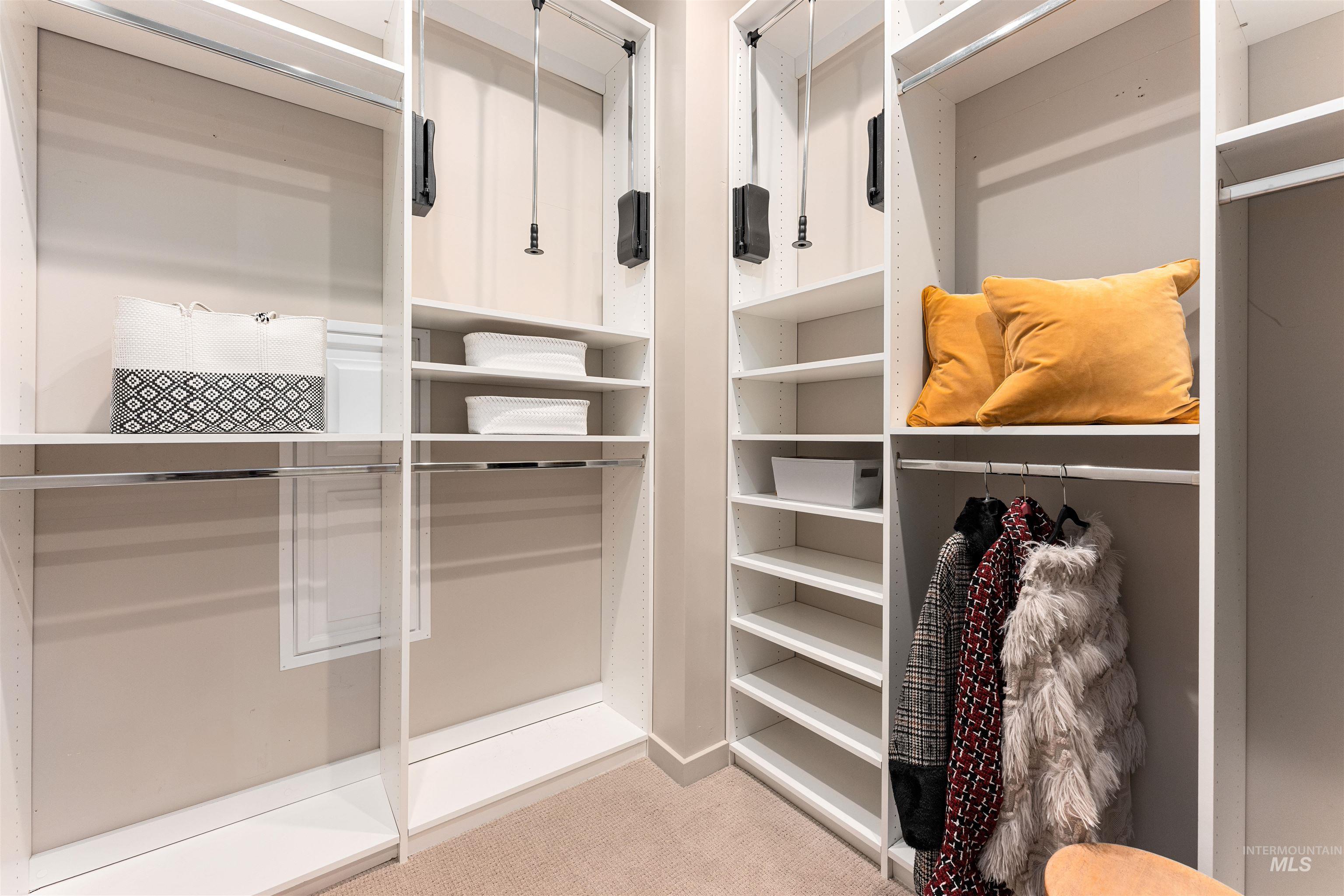 119 South 10th Street, Unit 605 Boise, ID 83702 - Photo 27 of 35