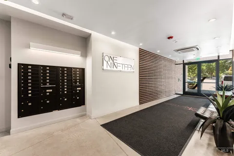 $1,742,000 | 119 South 10th Street, Unit 605, Boise, ID 83702