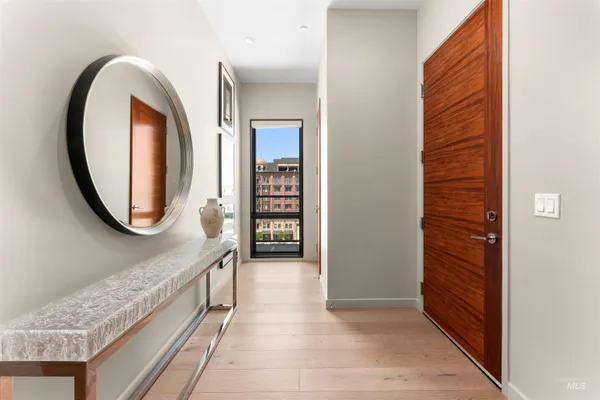 $1,742,000 | 119 South 10th Street, Unit 605, Boise, ID 83702