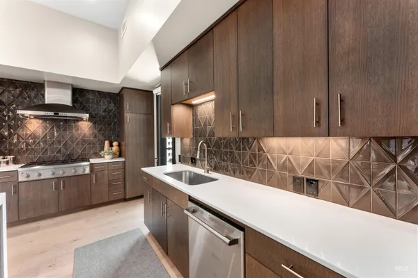 $1,742,000 | 119 South 10th Street, Unit 605, Boise, ID 83702