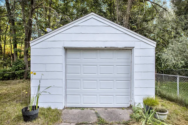 $60,000 | 42 Althea Avenue, Battle Creek, MI 49037