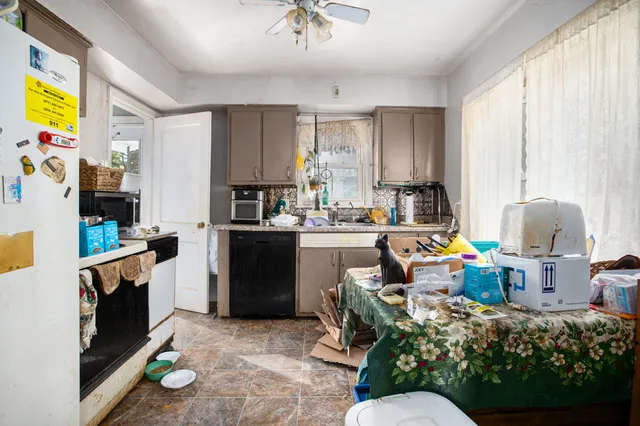 $60,000 | 42 Althea Avenue, Battle Creek, MI 49037