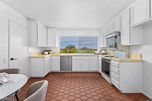 $1,650,000 | 26861 Quevedo Lane, Mission Viejo, CA 92691