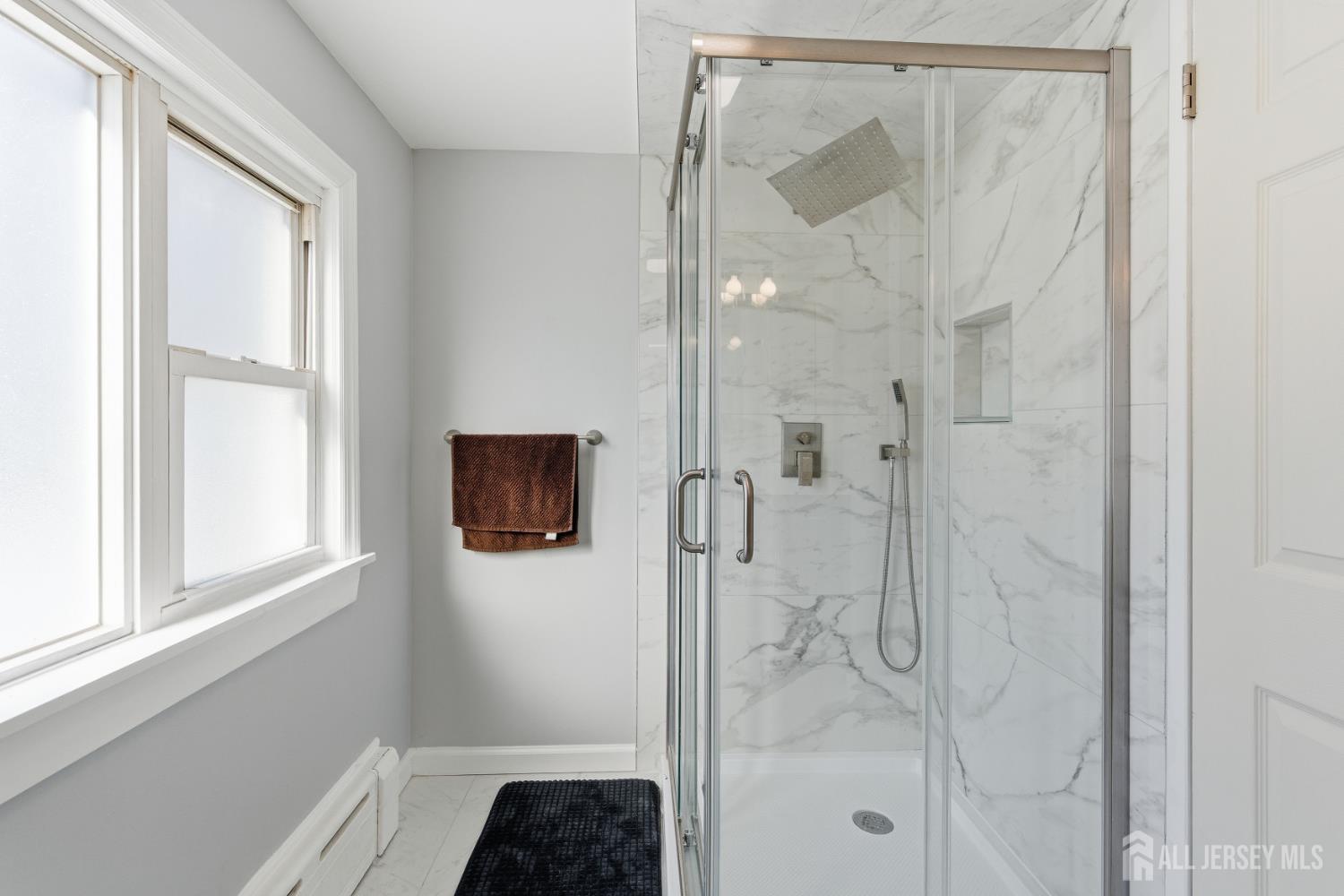 219 Plainfield Road Edison, NJ 08820 - Photo 26 of 41