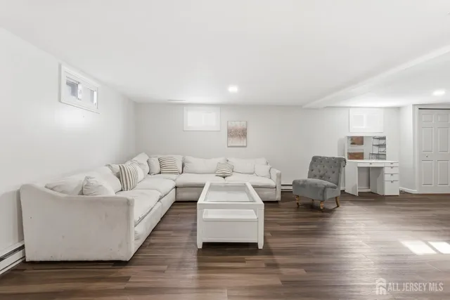 $4,200 | 219 Plainfield Road, Edison, NJ 08820