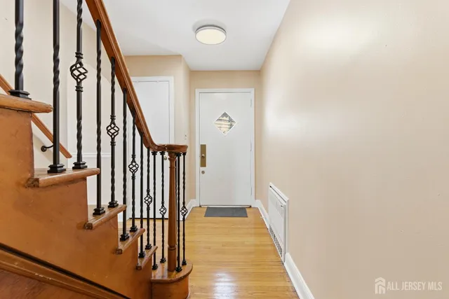 $4,200 | 219 Plainfield Road, Edison, NJ 08820