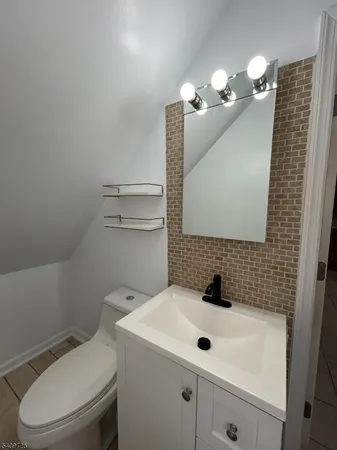 $699,999 | 119 Columbus Place, Roselle Park, NJ 07204