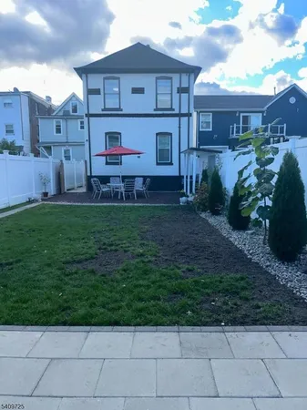 $699,999 | 119 Columbus Place, Roselle Park, NJ 07204