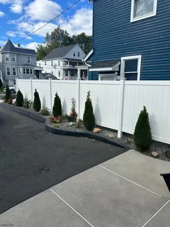 $699,999 | 119 Columbus Place, Roselle Park, NJ 07204