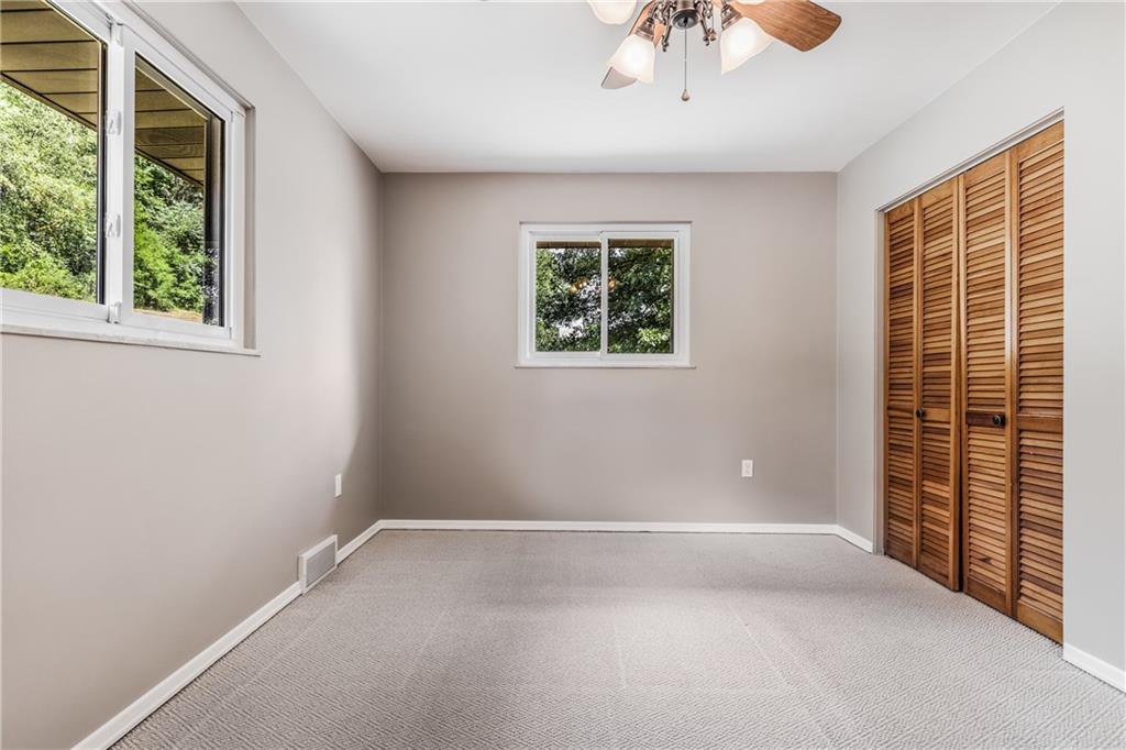 3013 Conway Wallrose Road Baden, PA 15005 - Photo 14 of 25