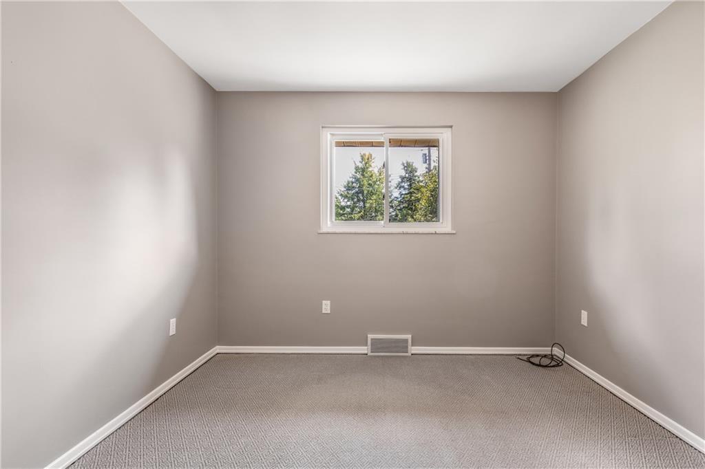 3013 Conway Wallrose Road Baden, PA 15005 - Photo 10 of 25