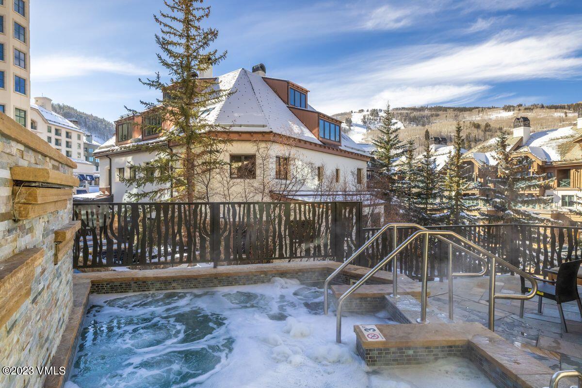 210 Offerson Road, Unit R225 Beaver Creek, CO 81620 - Photo 30 of 42 a front view of a house