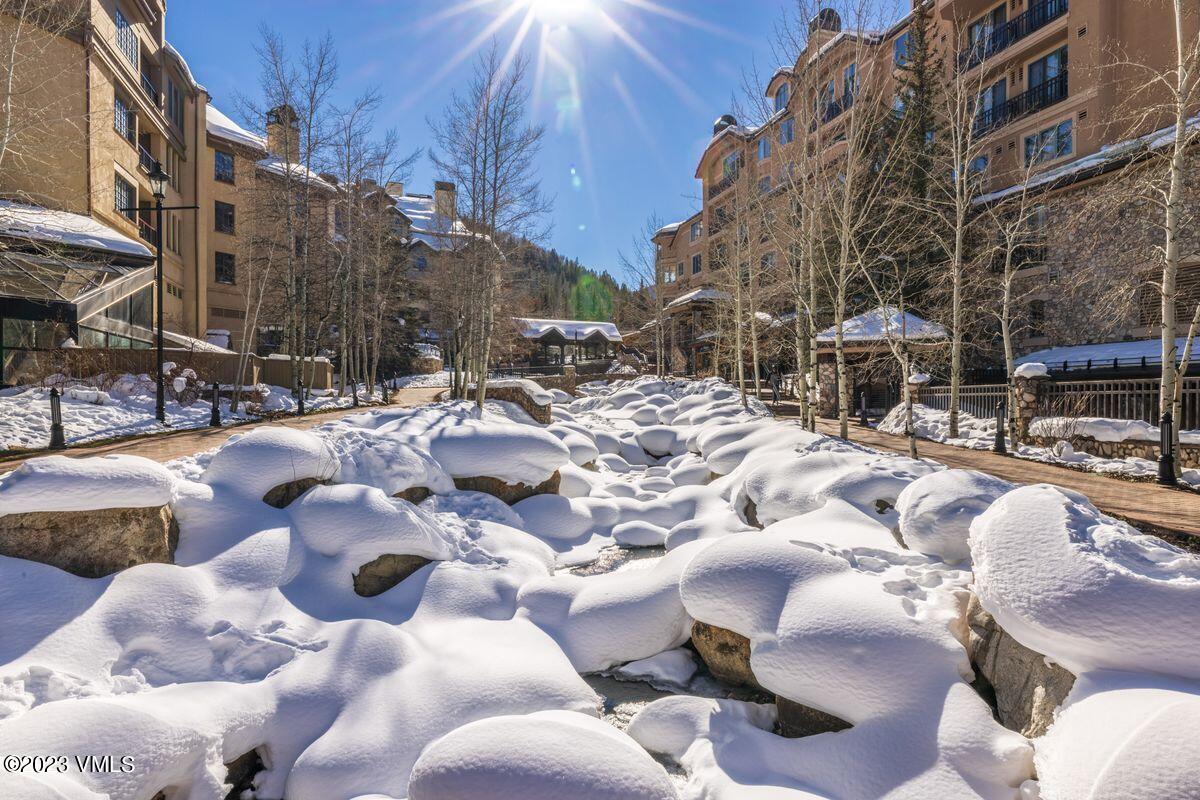 210 Offerson Road, Unit R225 Beaver Creek, CO 81620 - Photo 39 of 42 a view of yard with patio