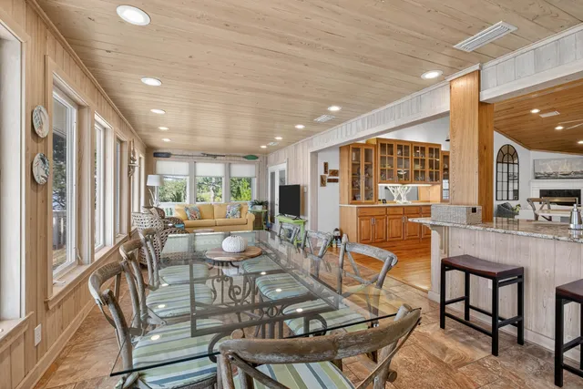 $899,000 | 2606 Highway 98, Carrabelle, FL 32322