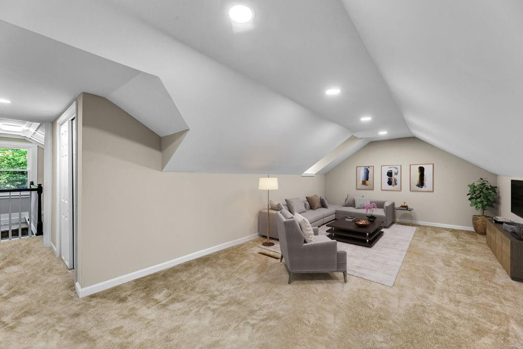 827 Edgemont Road Greensboro, NC 27406 - Photo 19 of 26 Gallery Image 19