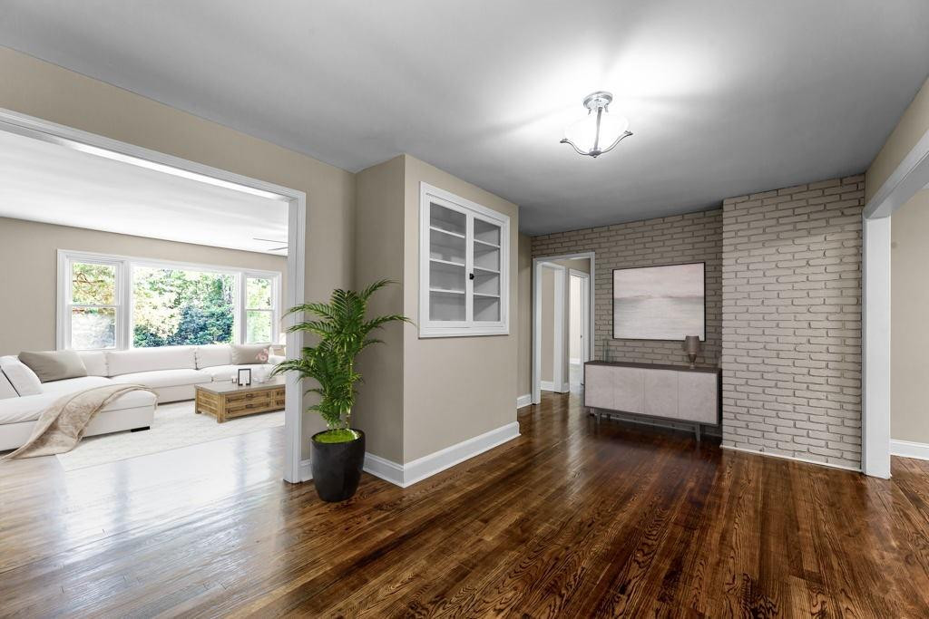827 Edgemont Road Greensboro, NC 27406 - Photo 8 of 26 Gallery Image 8