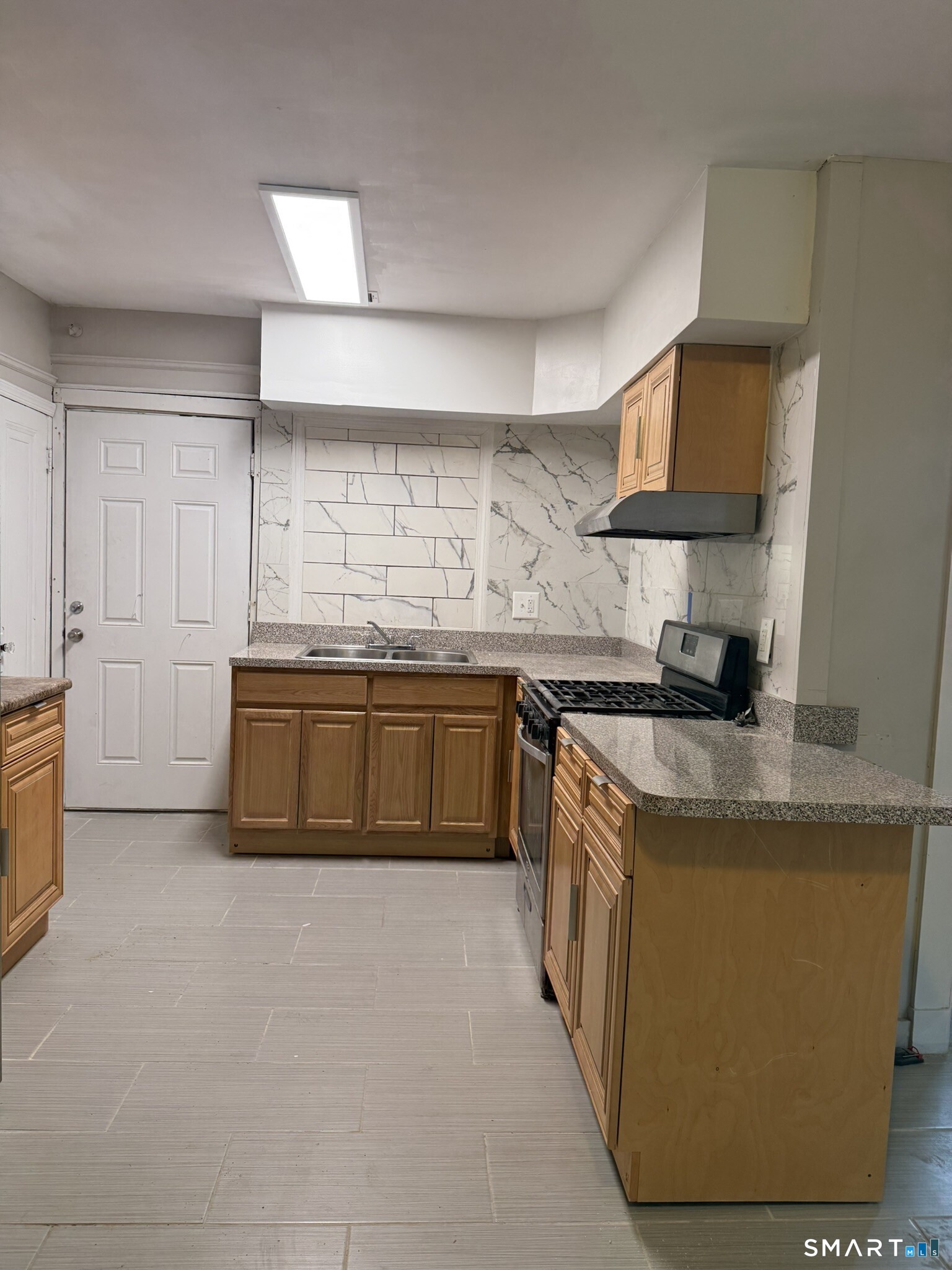 158 Alder Street, Unit 3 Waterbury, CT 06708 - Photo 13 of 19