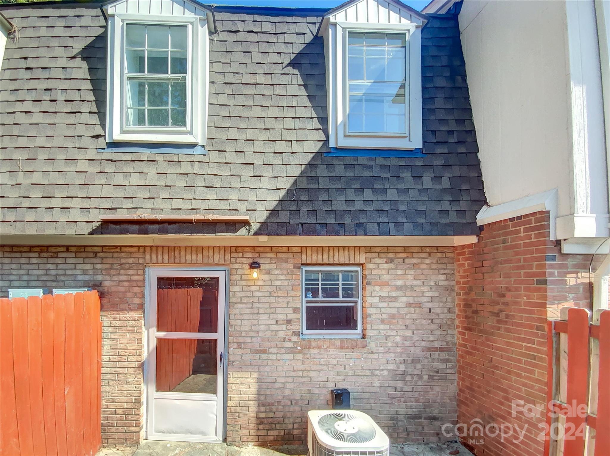 5807 Hunting Ridge Lane, Unit E Charlotte, NC 28212 - Photo 14 of 15 Gallery Image 14