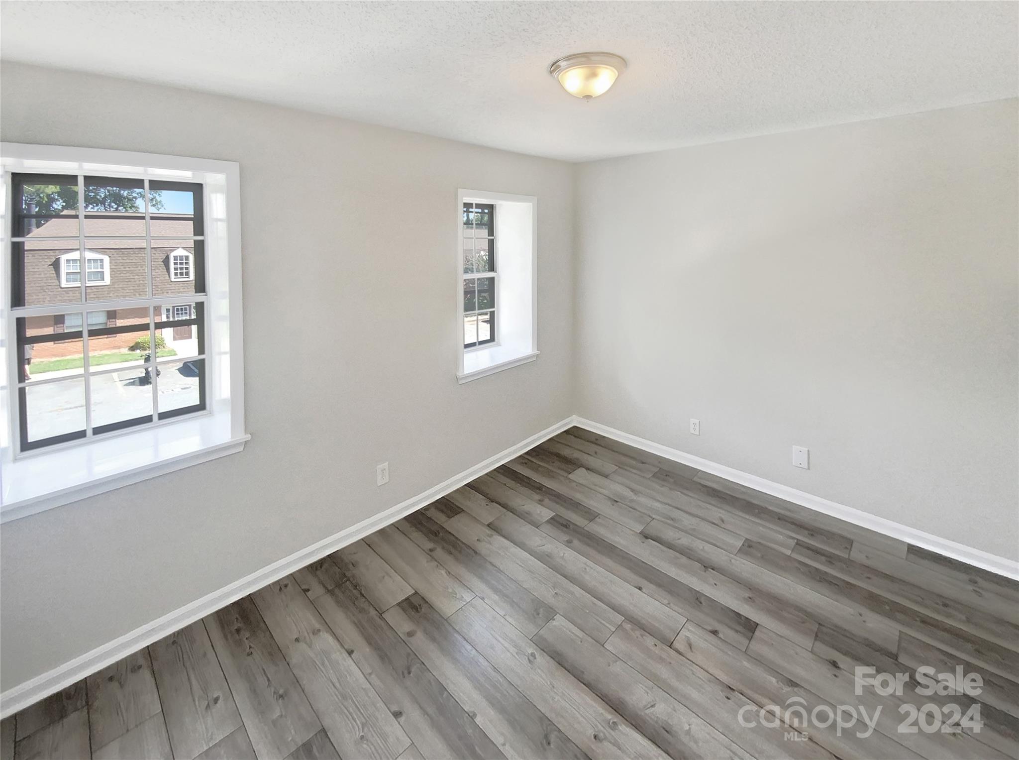 5807 Hunting Ridge Lane, Unit E Charlotte, NC 28212 - Photo 10 of 15 Gallery Image 10
