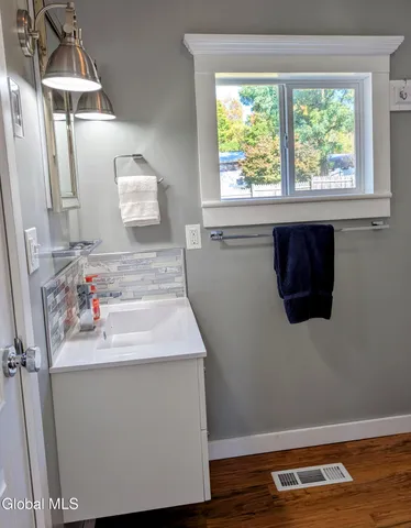 $200,000 | 60 Hartford Main Street, Hartford, NY 12838