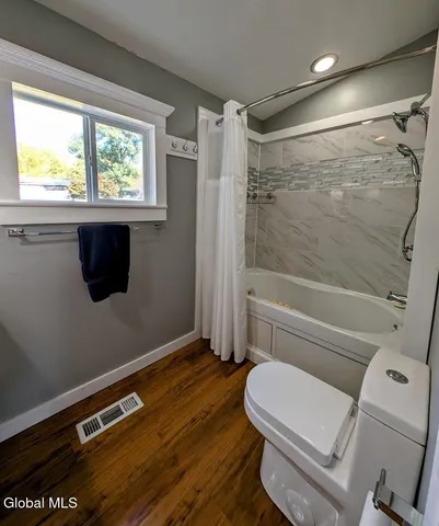 $200,000 | 60 Hartford Main Street, Hartford, NY 12838