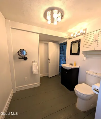 $200,000 | 60 Hartford Main Street, Hartford, NY 12838