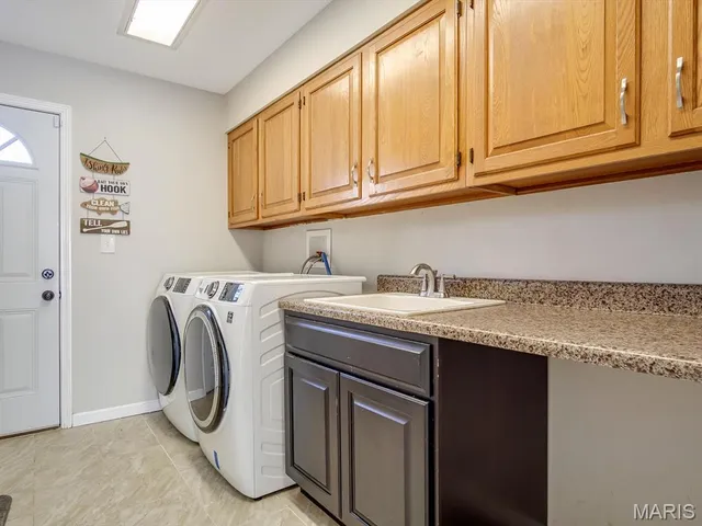 $499,999 | 4057 Bur Oak Drive, Smithton, IL 62285